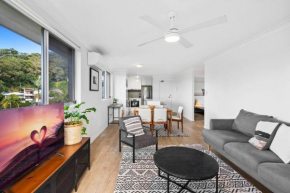 Salty Sea Breeze Apartment 500m to waters edge